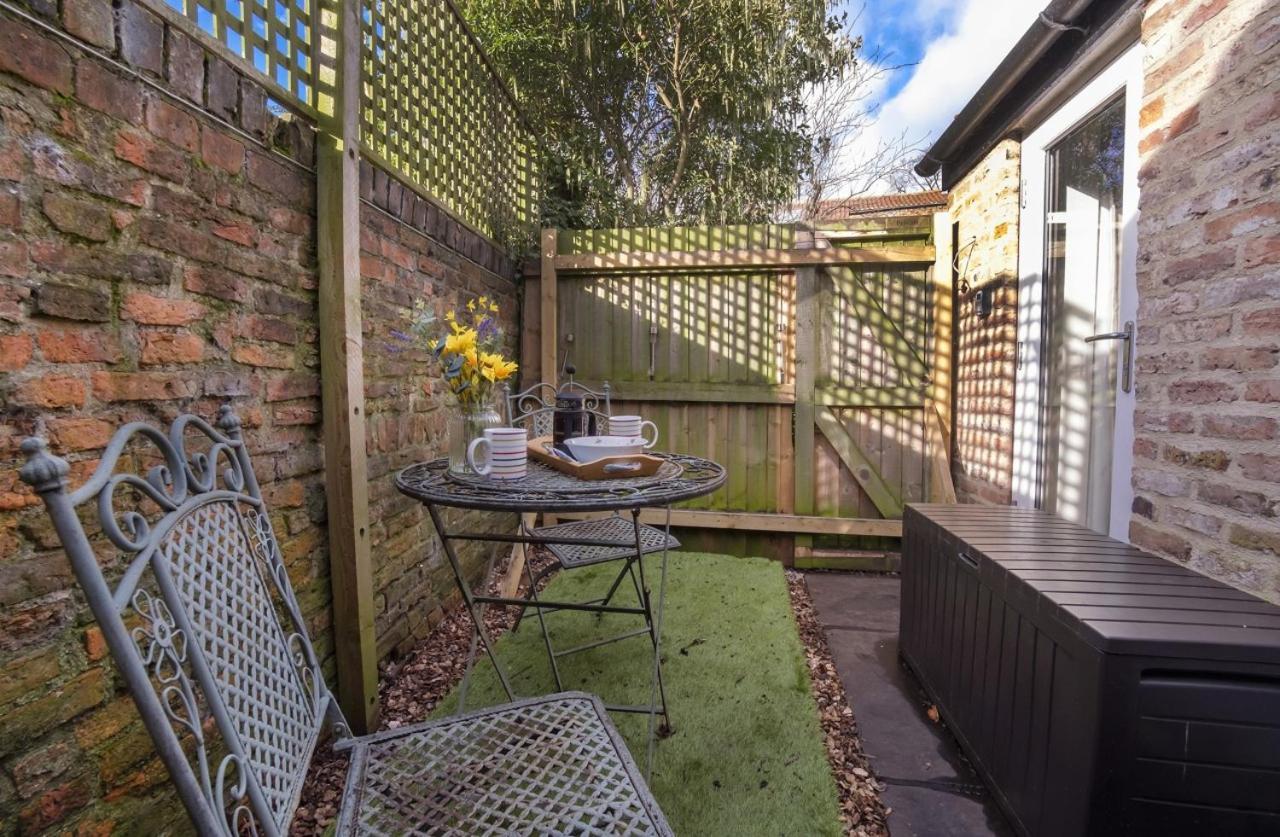 The Beehive Studio York Exterior foto